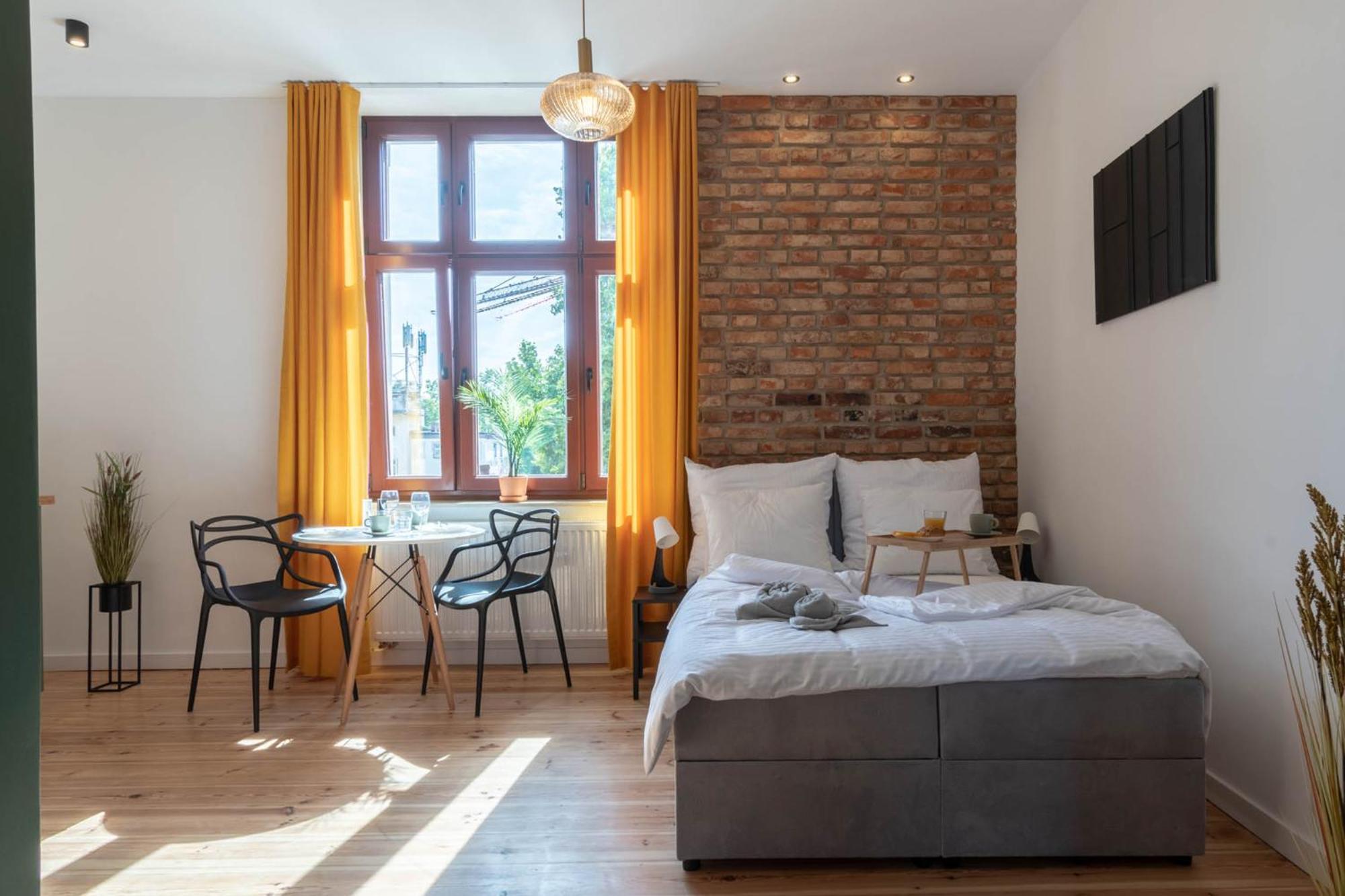 Retro Point Jezyce No2 Apartment Познан Екстериор снимка