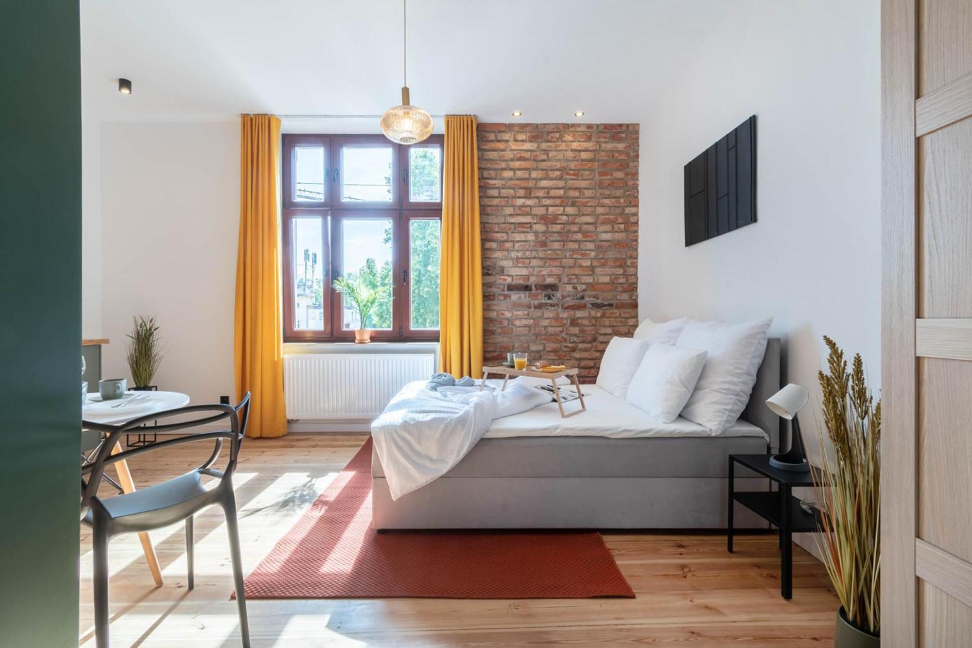 Retro Point Jezyce No2 Apartment Познан Екстериор снимка